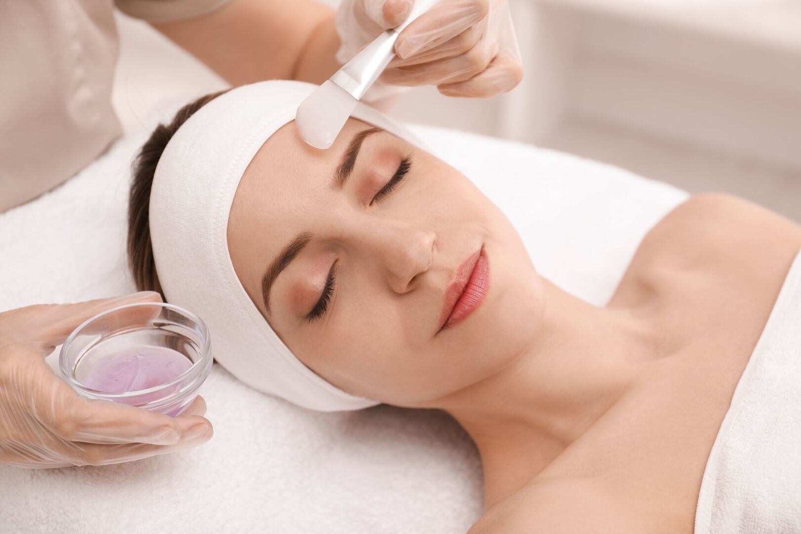 Fruchtsäurepeeling in unserem Schönheitsinstitut in Heilbronn
